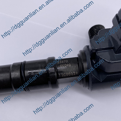 TOYOTA를 위한 디젤 엔진 커먼 레일 연료 인젝터 23670-0E090 23670 0E090 236700E090