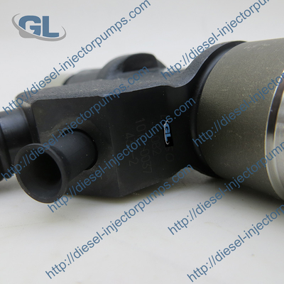 ISUZU 1-15300433-2 1153004332를 위한 디젤 엔진 커먼 레일 연료 인젝터 095000-1082